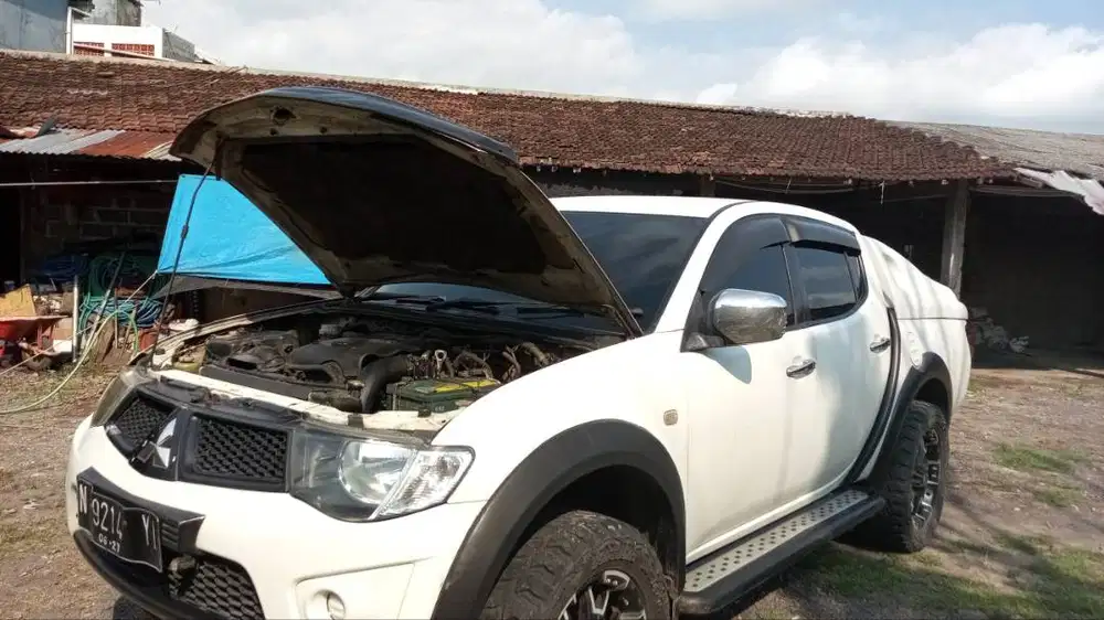 Mobil bekas  double cabin