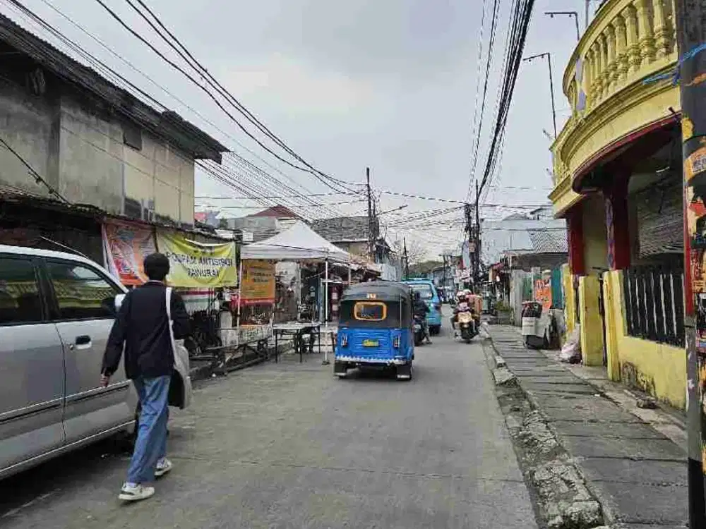 Jual Murah banget Rumah Tua Hitung Tanah di Kramat Senen Jakarta Pusat.