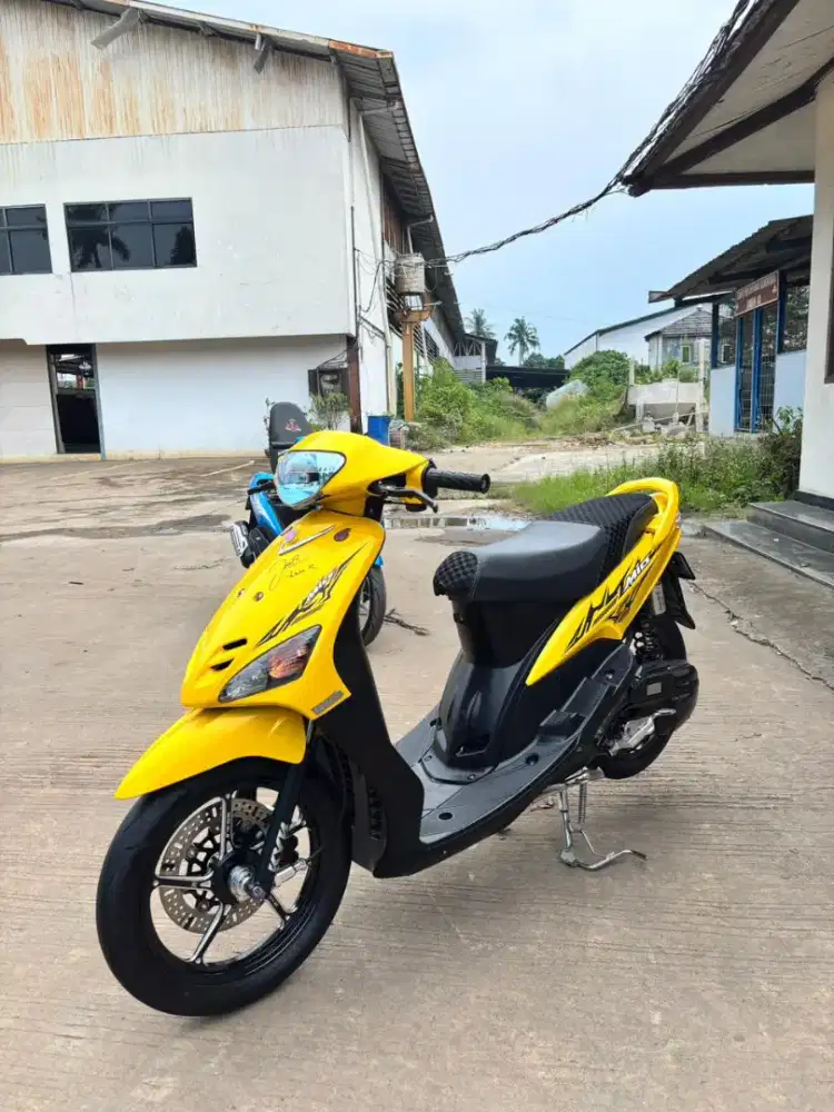 Mio sporty 2008 warna asli hitam