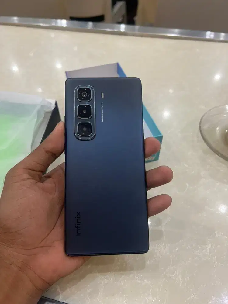 Infinix hot 50pro+ 8+8/256gb