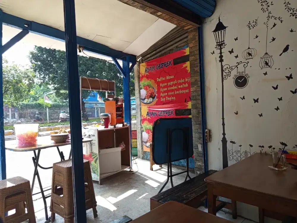 Meja lipat es teh solo