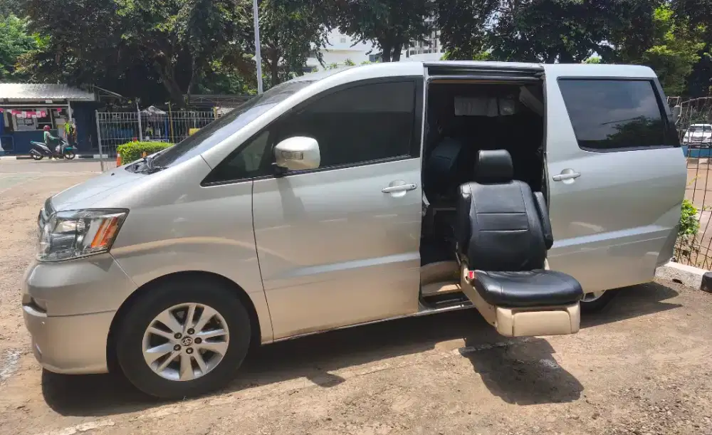 Rare Welcab Kursi Roda Alphard 2004 CBU 2400cc