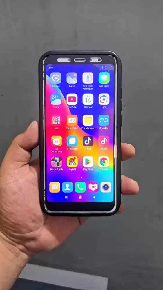 Redmi S2 Ram 3/32GB retak normal
