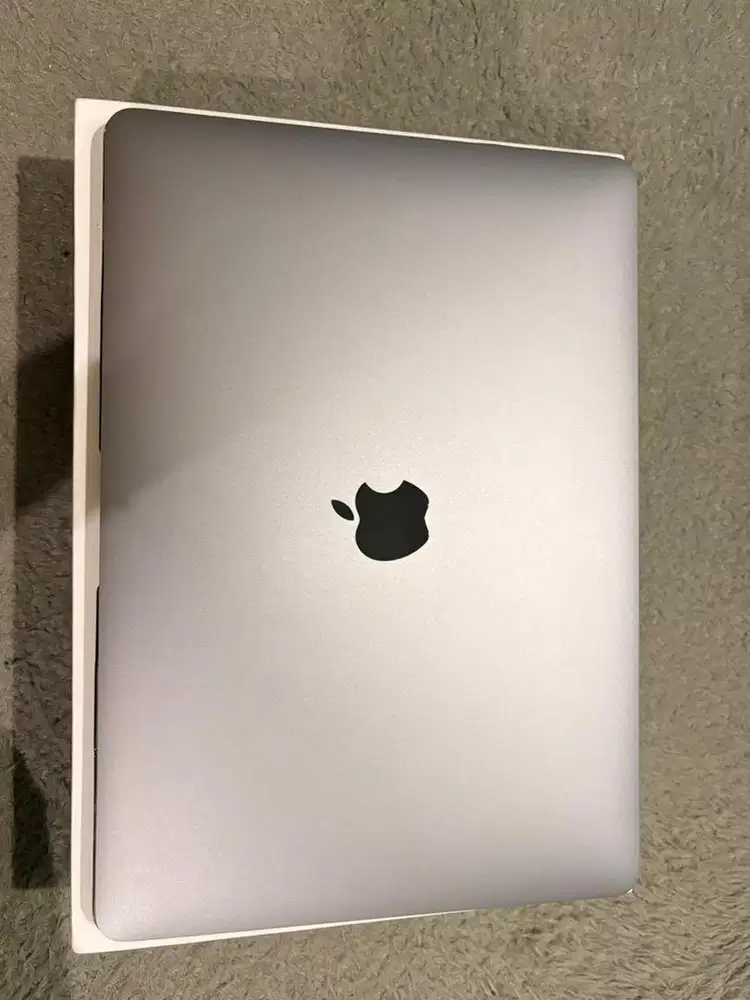 Macbook Air M1 2020 256gb ex Ibox