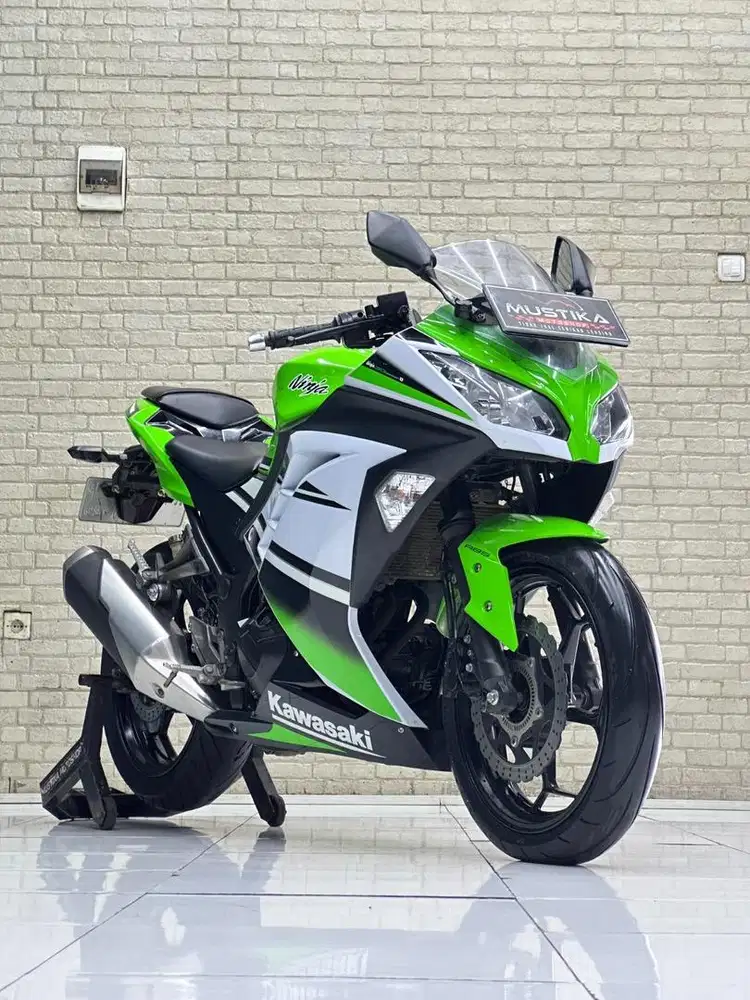 Kawasaki Ninja 250 FI ABS 2015 - Zaky Mustika