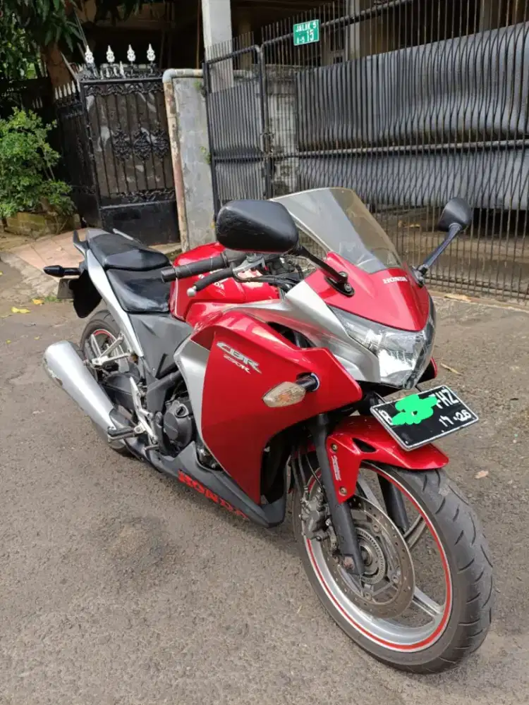 Jual CBR 250 asli CBU