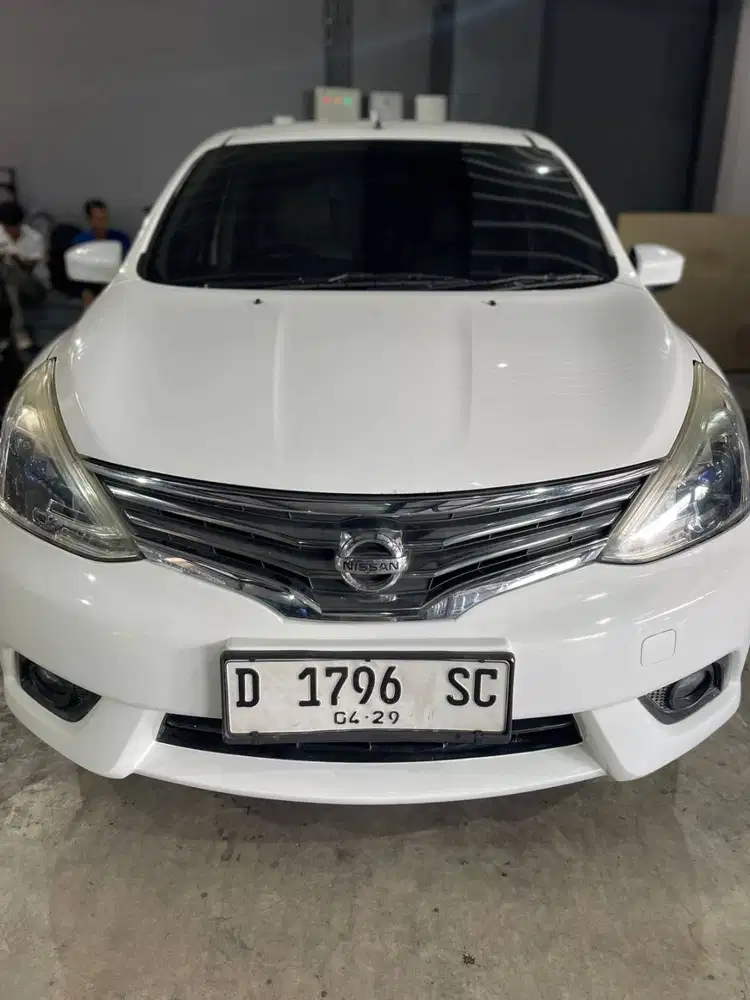 NISSAN GRAND LIVINA XV FULL ORI TERAWAT