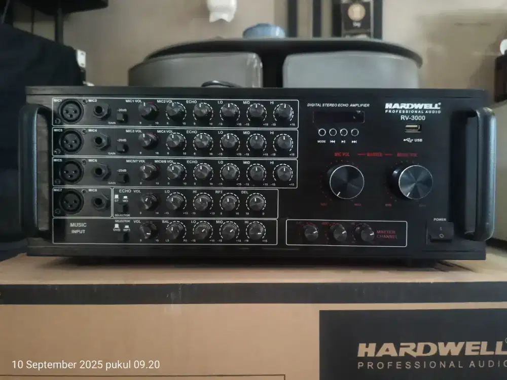 POWER AMPLIFIER HARDWELL RV3000