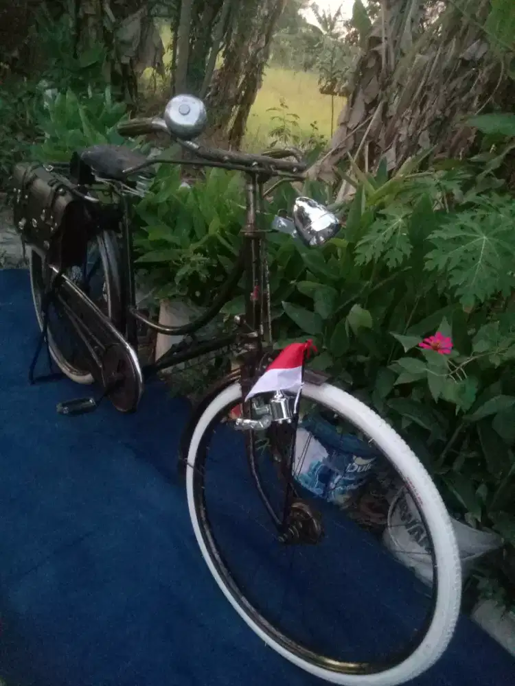 Sepeda kuno religh