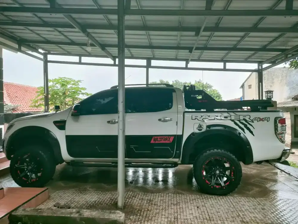 Ford ranger 4x4 mt diesel 2014