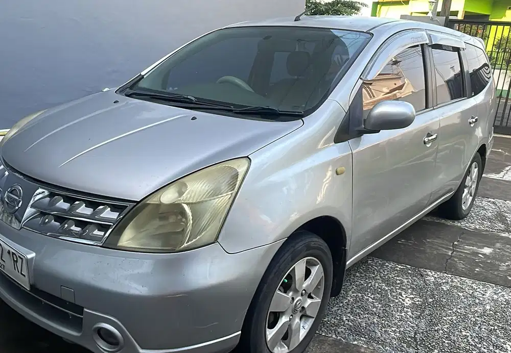 Nissan Grand livina 2007 Bensin