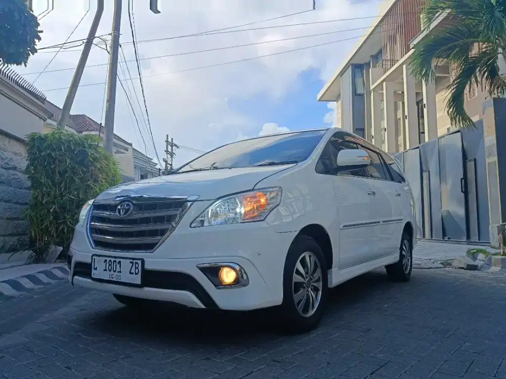 [Plat Baru]Toyota Kijang Innova V Diesel Matic 2015