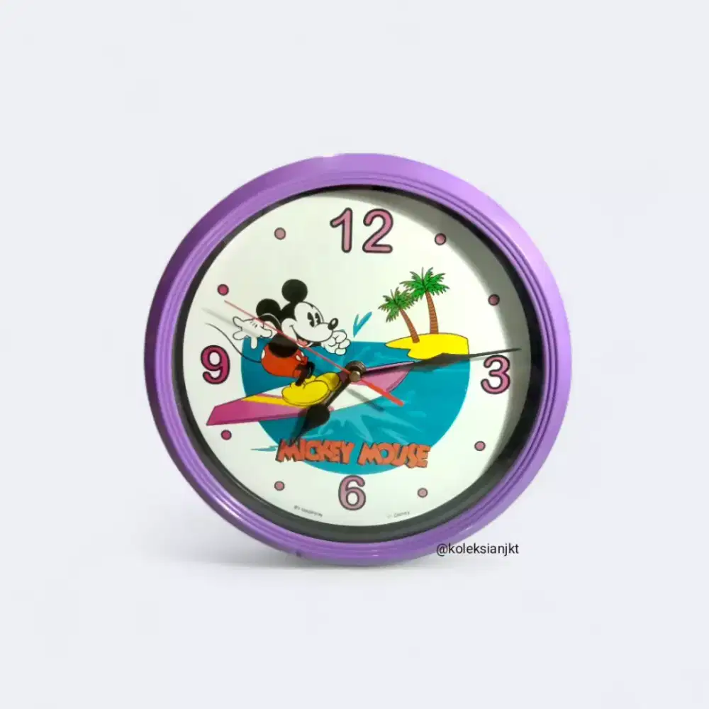 Vintage 90's Jam Dinding Mickey Mouse