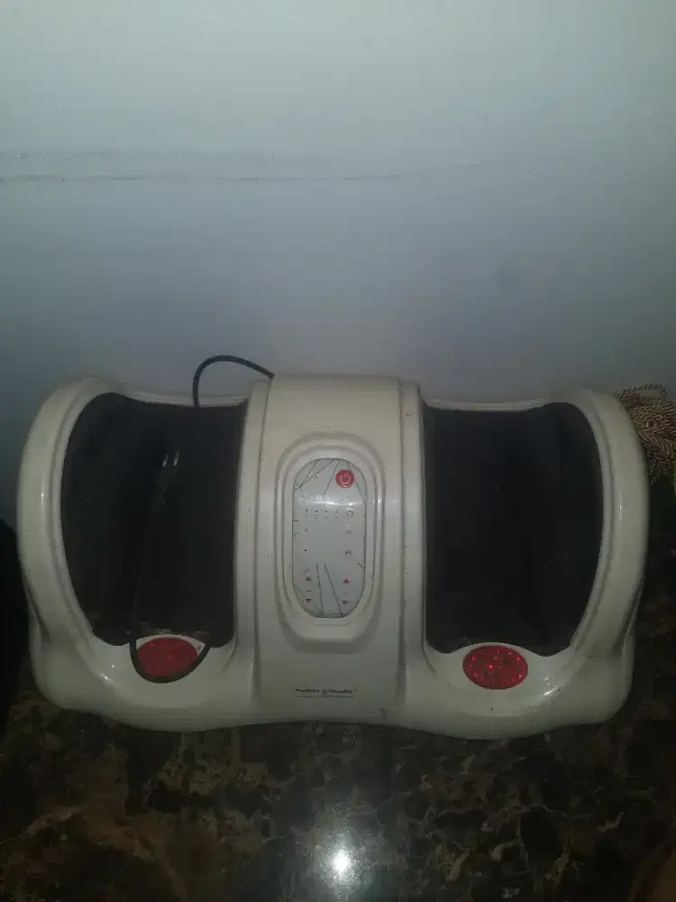 Alat pijit kaki modern