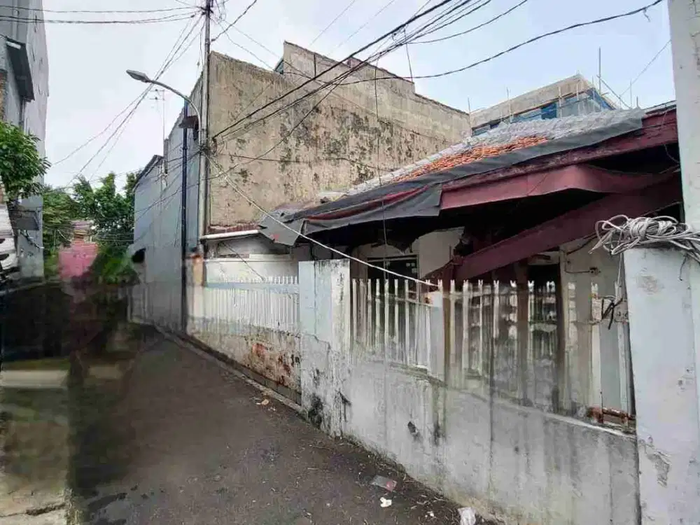 Jual Murah Rumah hitung tanah saja di Tebet Timur dalam.