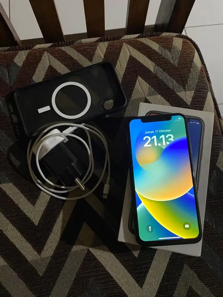 Iphone X 64Gb Hitam