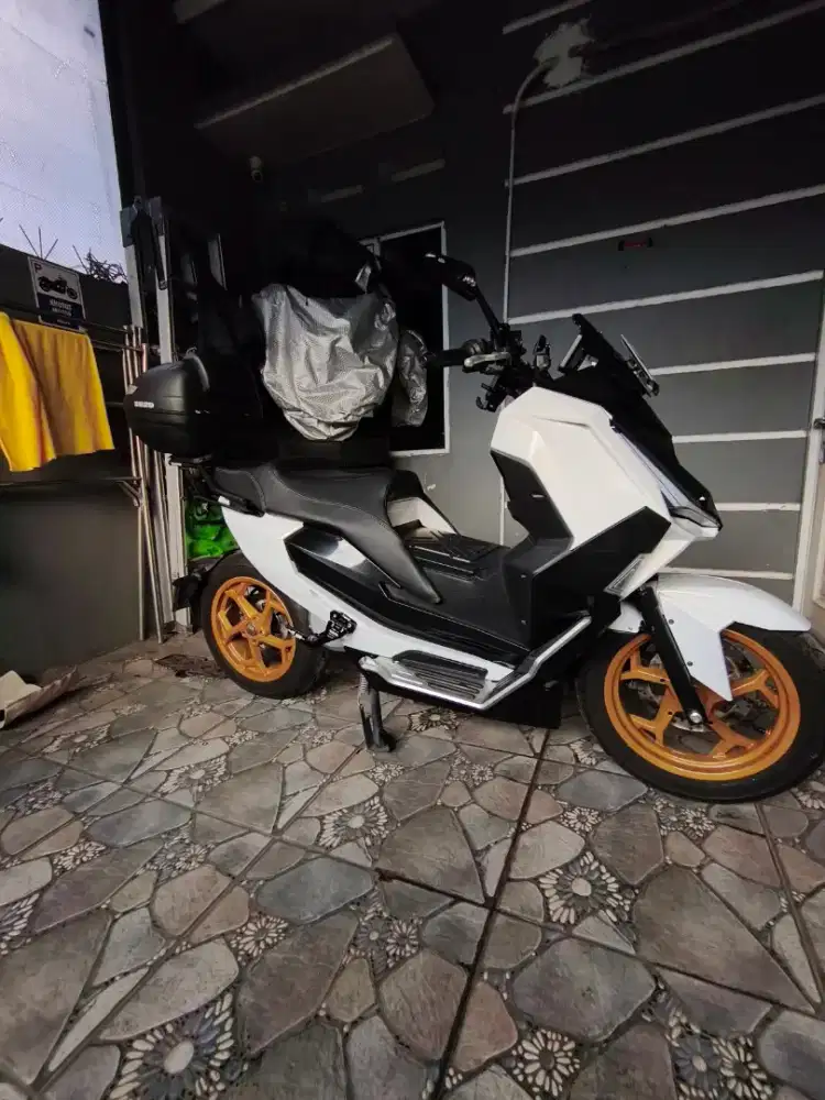 Motor Listrik Alva Cervo Plat B Tangerang Low Km 2 Batre 125KM Remap