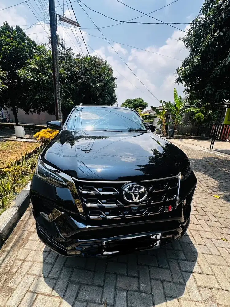 Toyota Fortuner 2023 GR SPORT 2.8 4X2 DSL SOLAR-AT