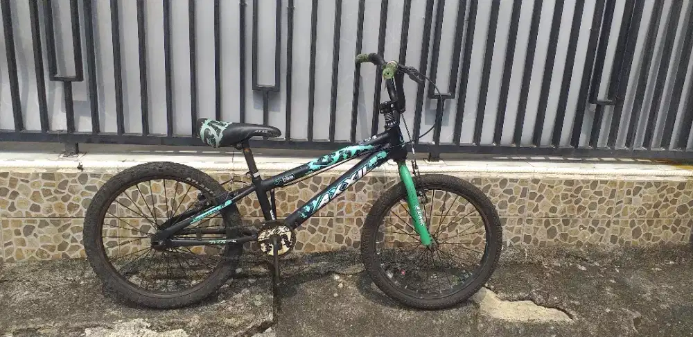 Sepeda bmx 20 anak