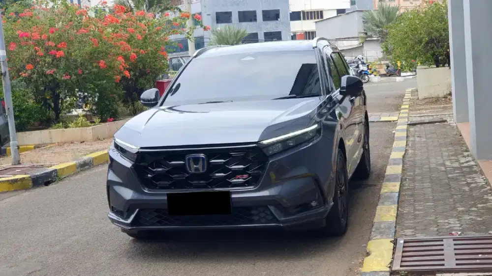 Km11rb honda crv rs hybrid sensing 2023 pakai 2024 abu sunroof