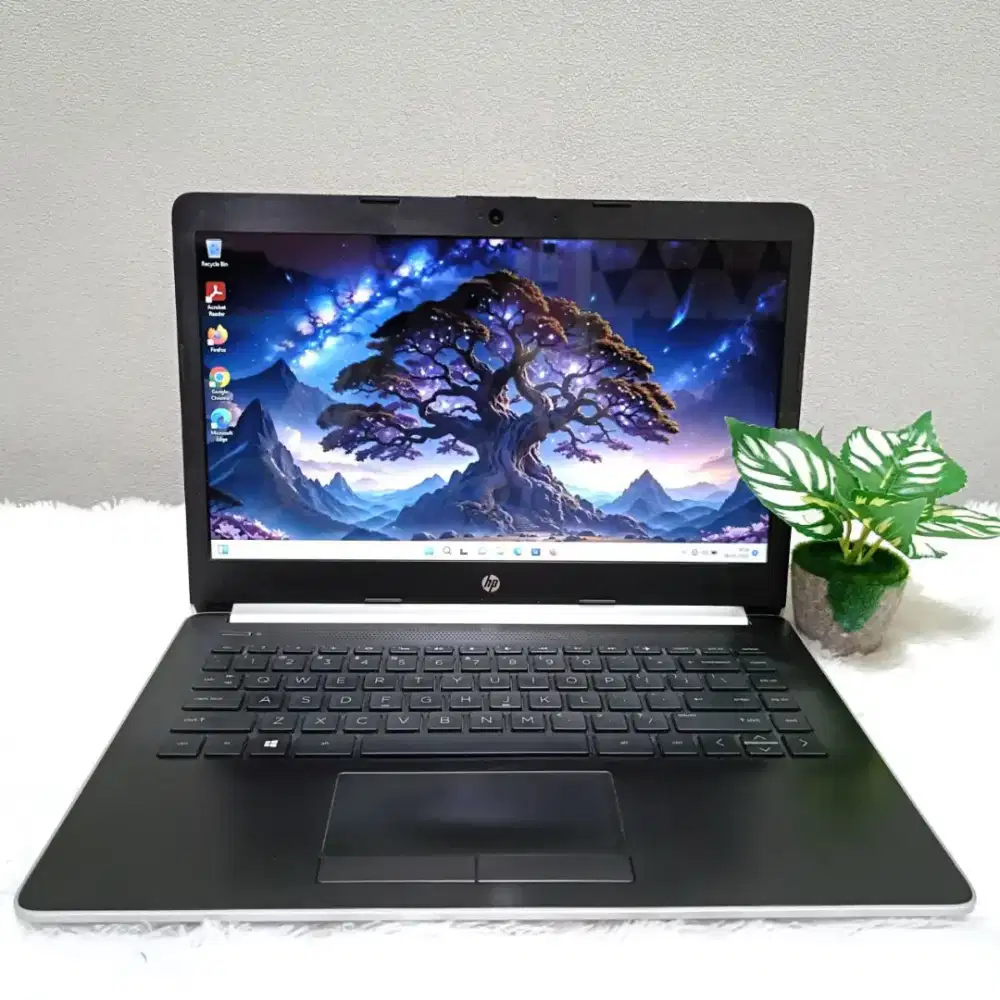 LAPTOP HP 14 CM0095AU AMD E2 9000E RAM 8GB SSD 256GB KEYBOARD NYALA