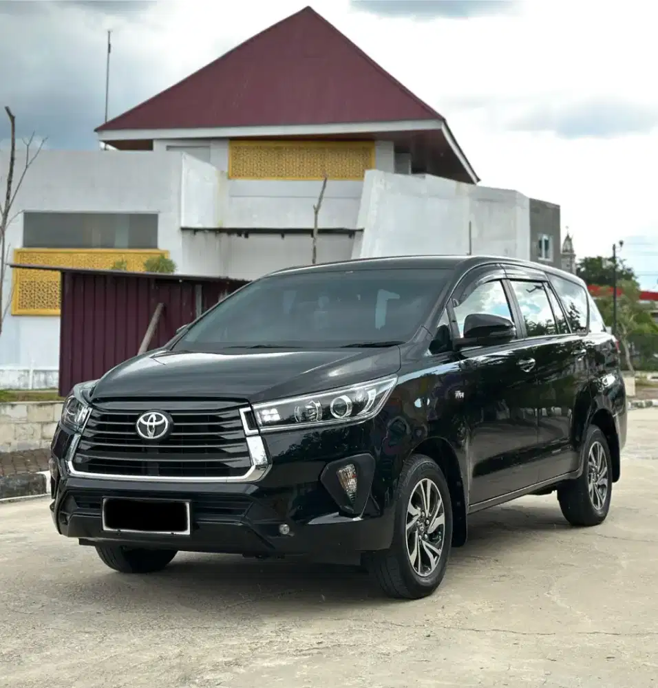 INNOVA V BENSIN MATIC