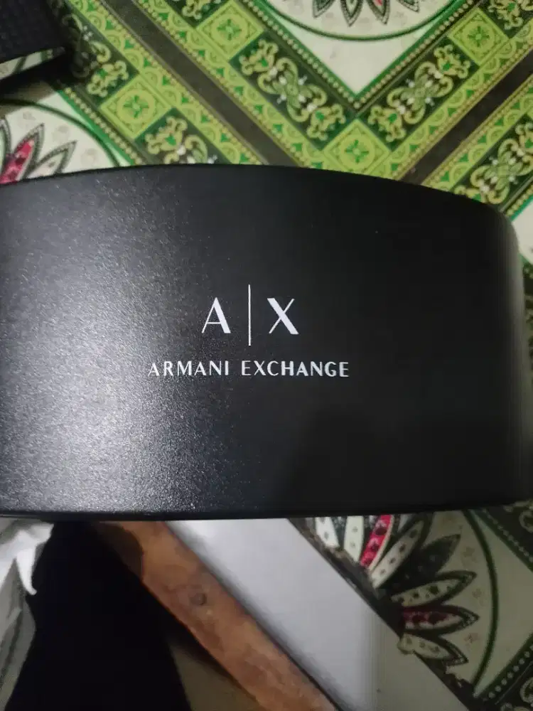 Kaca mata hitam A/X ARMANI EXCHANGE