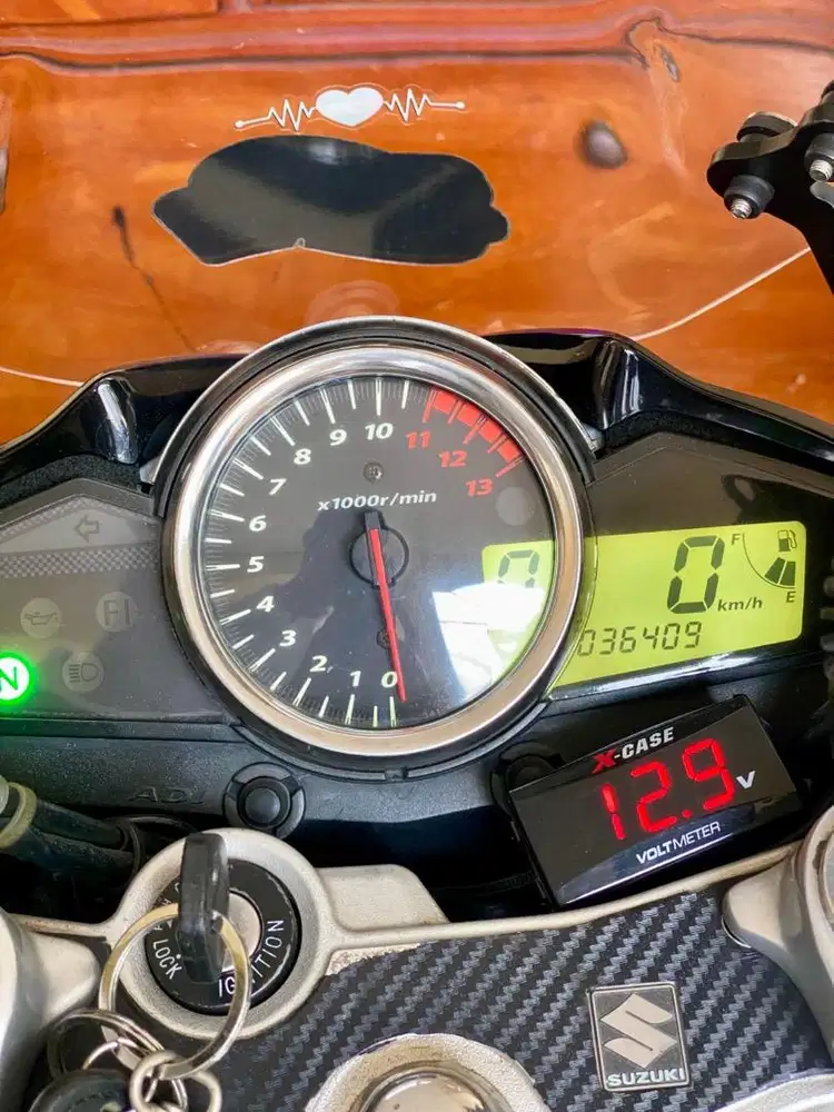 Suzuki Inazuma 250