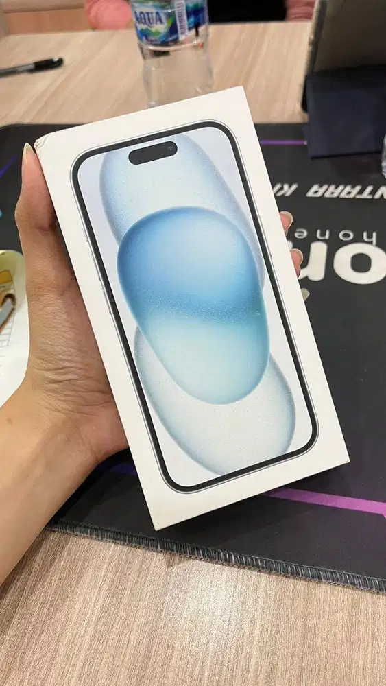 IPHONE 15 128 BLUE NEW