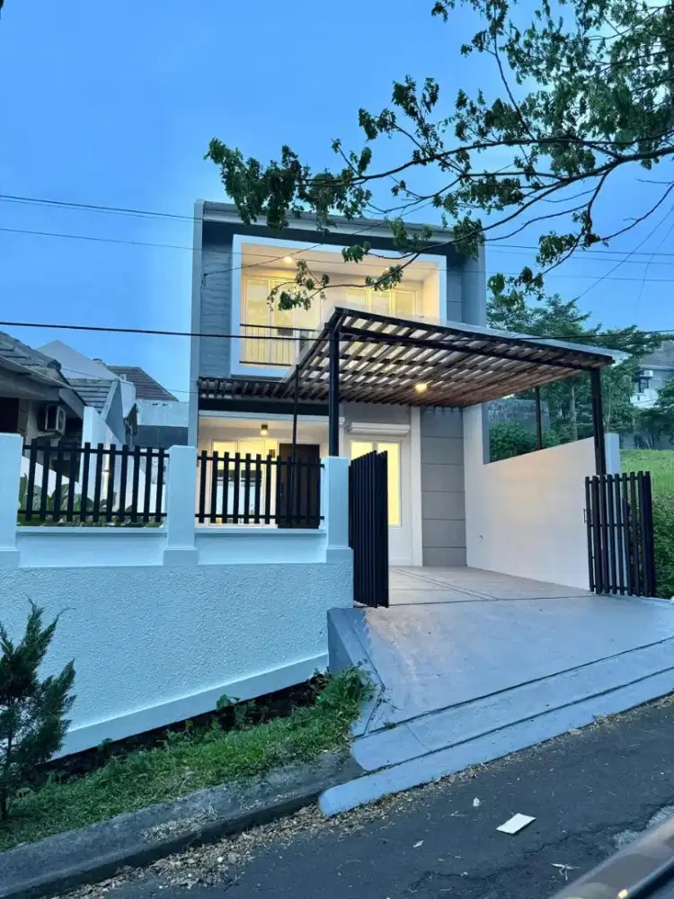 Rumah bagus dan nyaman desain modern di Bukit Golf Cibubur