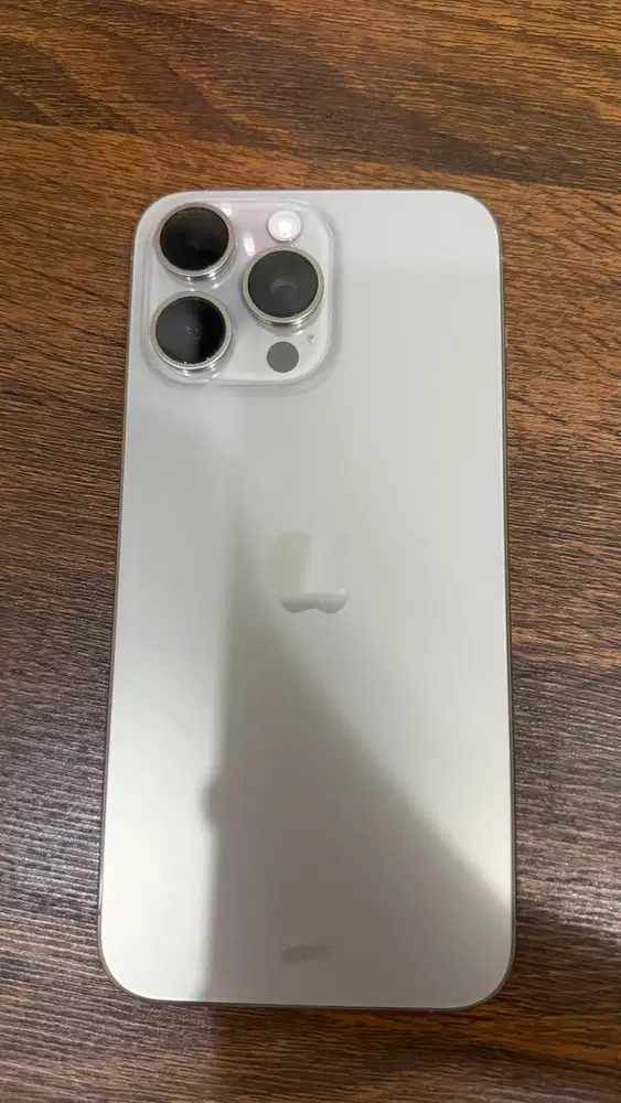 Iphone 15promax 256gb titanium