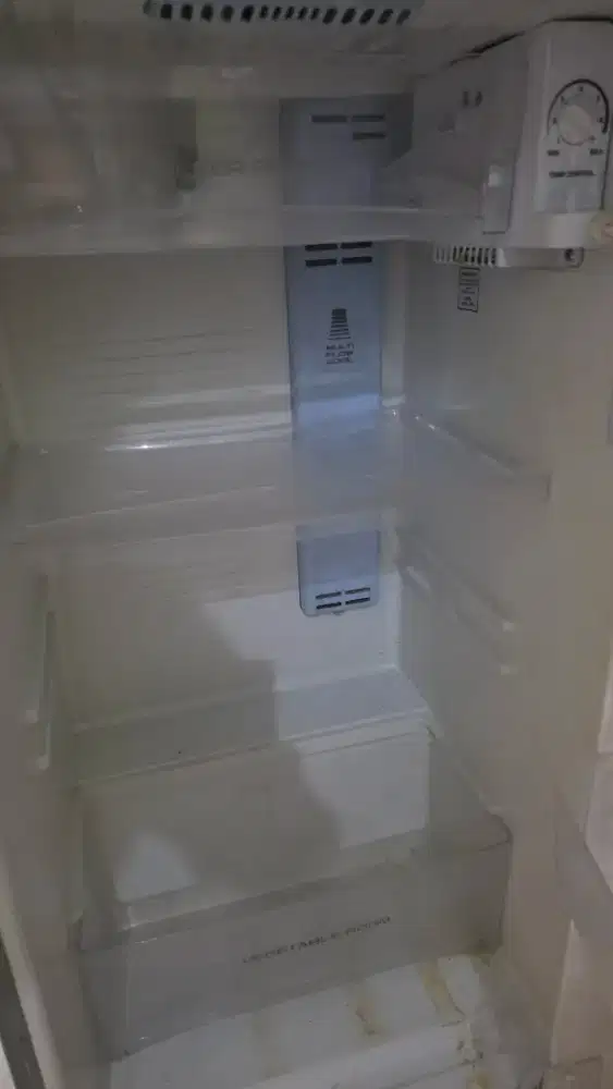 Jual kulkas Seken 2 pintu