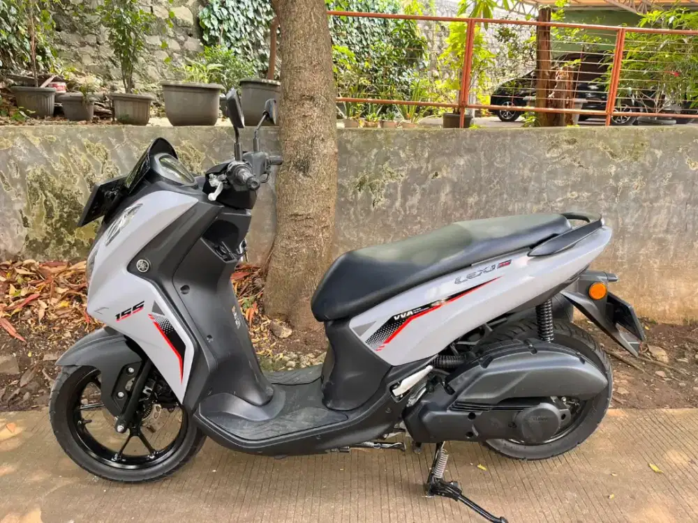 Yamaha Lexi 155 LX tahun 2024