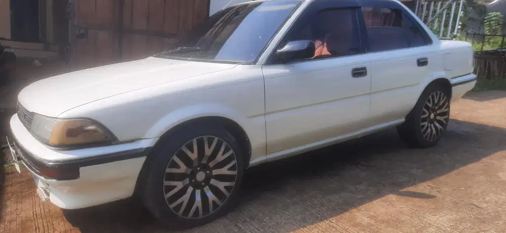 Toyota Corolla 1988 Bensin