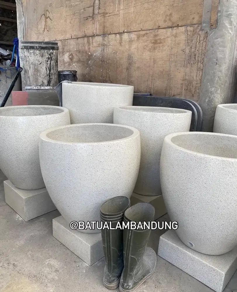 Gentong bak mandi teraso