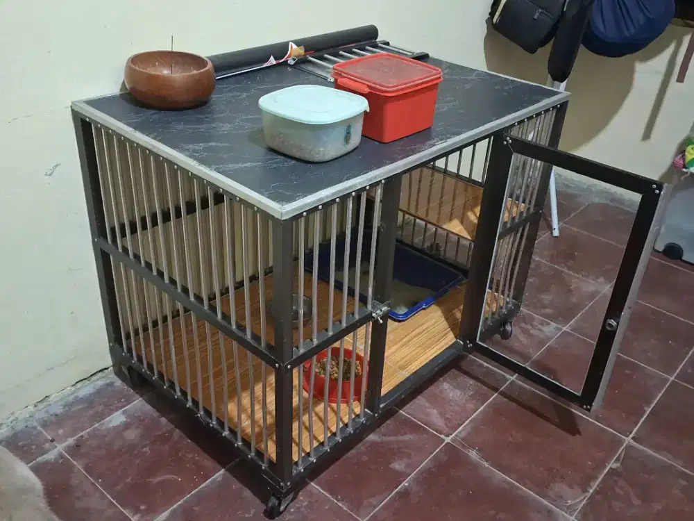 Kandang Kucing Aluminium Hitam