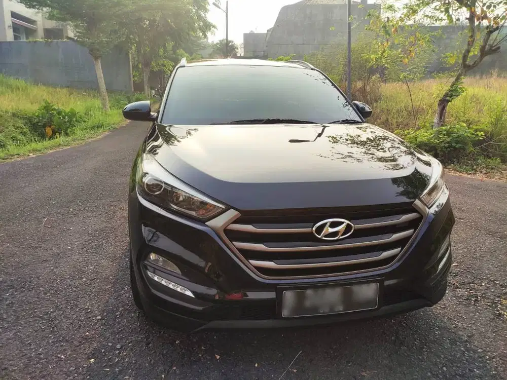 HYUNDAI TUCSON GLS 2016  HITAM