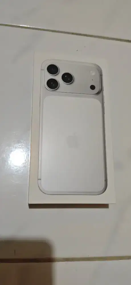 iPhone 17 pro max 256 garansi ibox grenpel