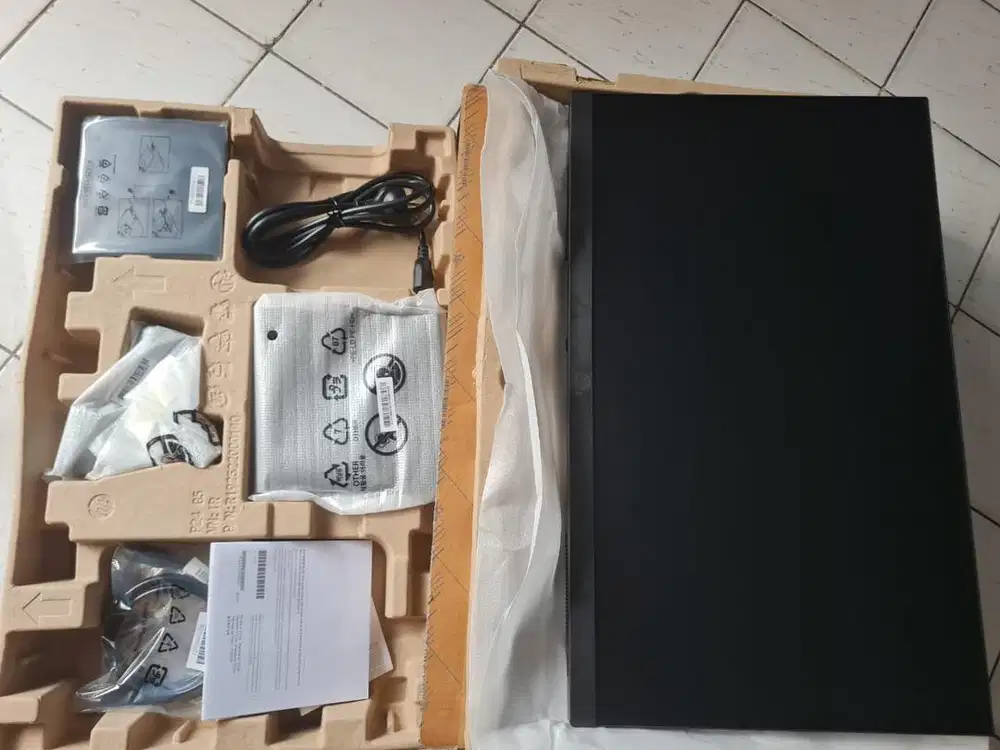 Monitor Hp P24 G5 FHD display