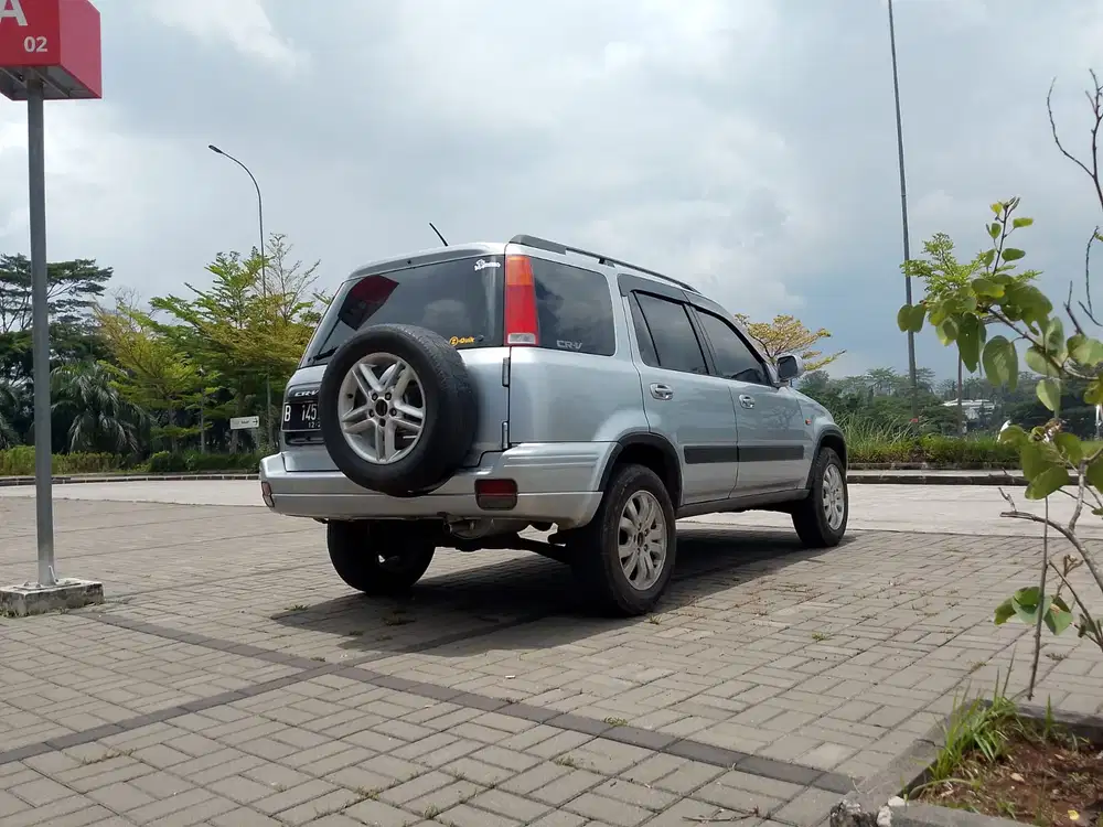 Honda CR-V 2000 Bensin