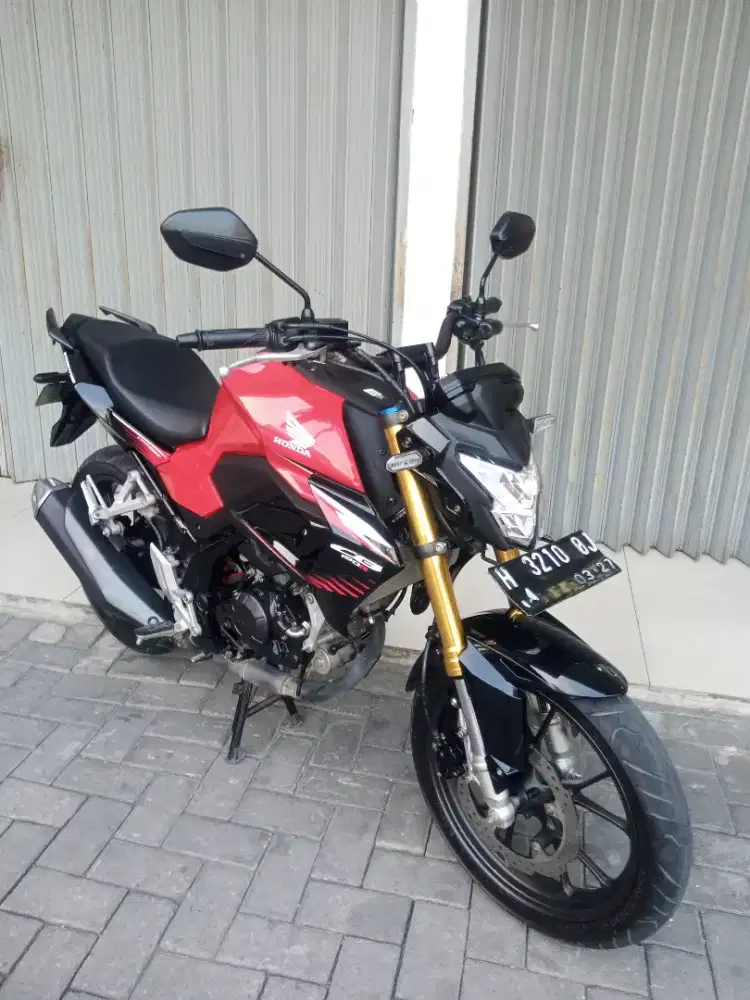 Honda CB150R 2021