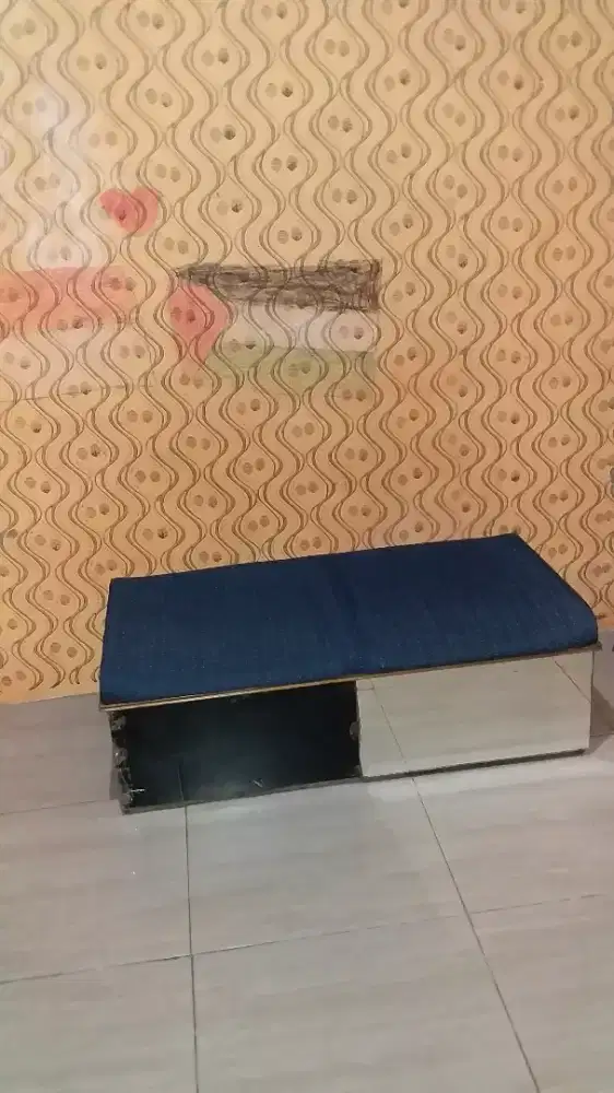 sofa warna biru navi 2 dudukan