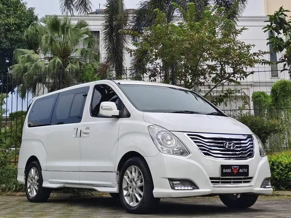 Hyundai H1 2.4 Royale facelift 2015 (H-1 Royale 2015)