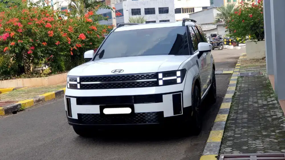 Km3rb hyundai santafe santa fe calligraphy hybrid 2024 putih