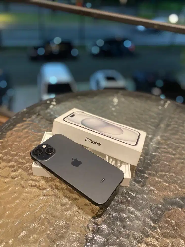 Iphone 15 black 128