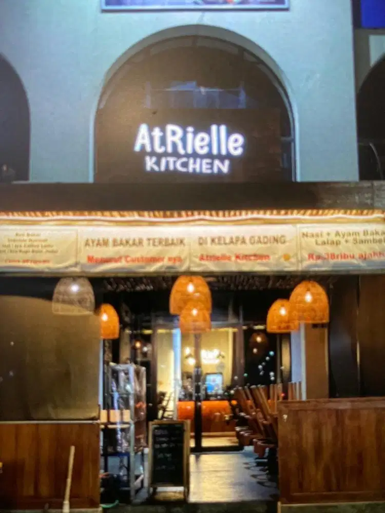 FULL TIME kitchen dan BARISTA