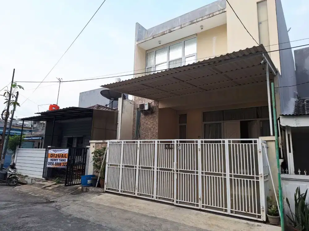 DIJUAL Rumah Muara Karang 8x15  2 Lantai 4 Kamar . Jalan Besar, HARGA MURAH , Siap Huni