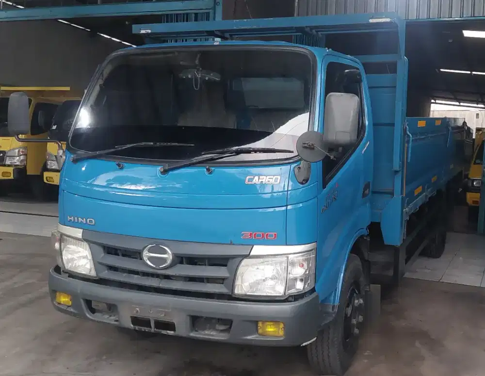 Dutro 130 HDL CARGO 2021 bak besi drop side super istimewa