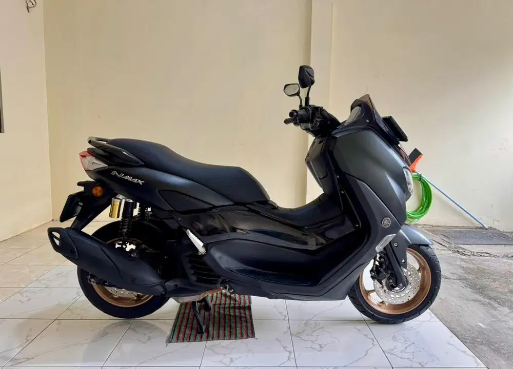 Yamaha Nmax New Keyless ABS MULUSSS Surat Lengkap