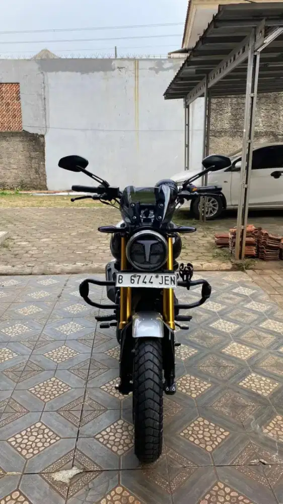 TVS Ronin 225 TD Tahun 2023